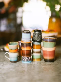 Set di 4 tazzine da espresso fatte a mano con smalto reattivo 70's