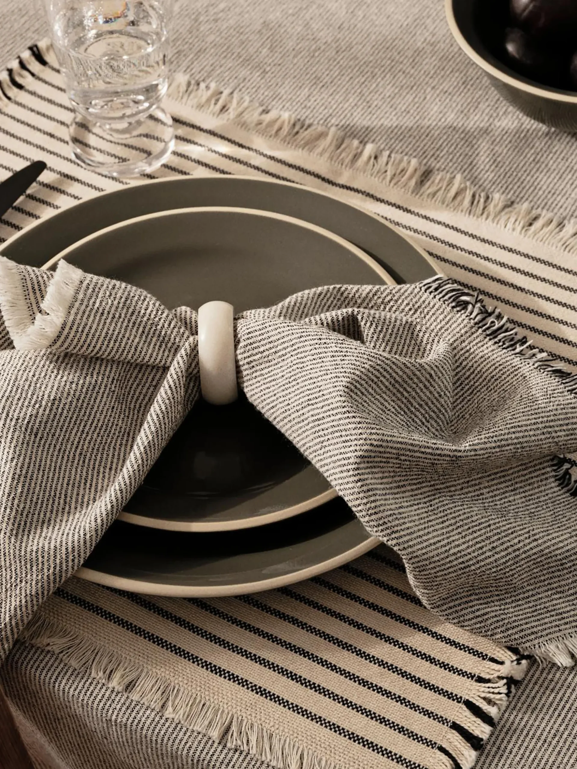 Set di 2 tovagliette in cotone con frange Elouise