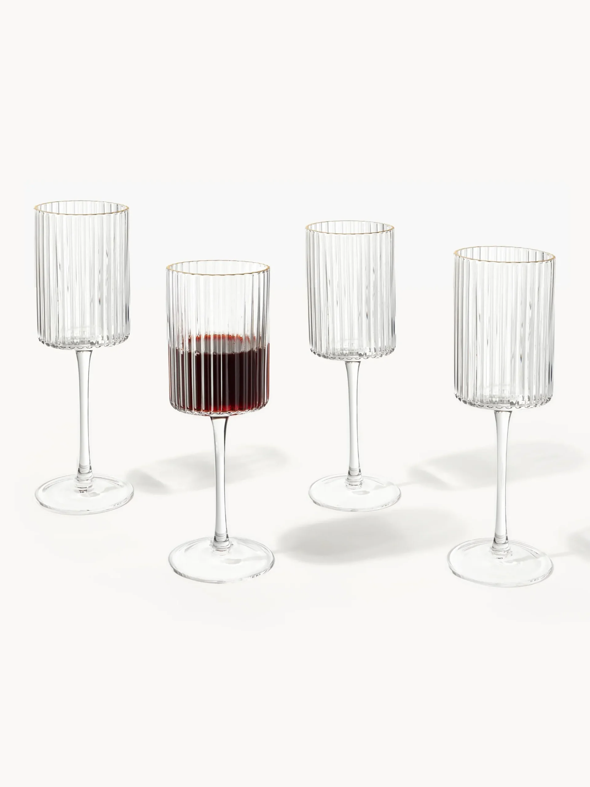 Set di 4 bicchieri da vino in vetro soffiato con bordo dorato Aleo
