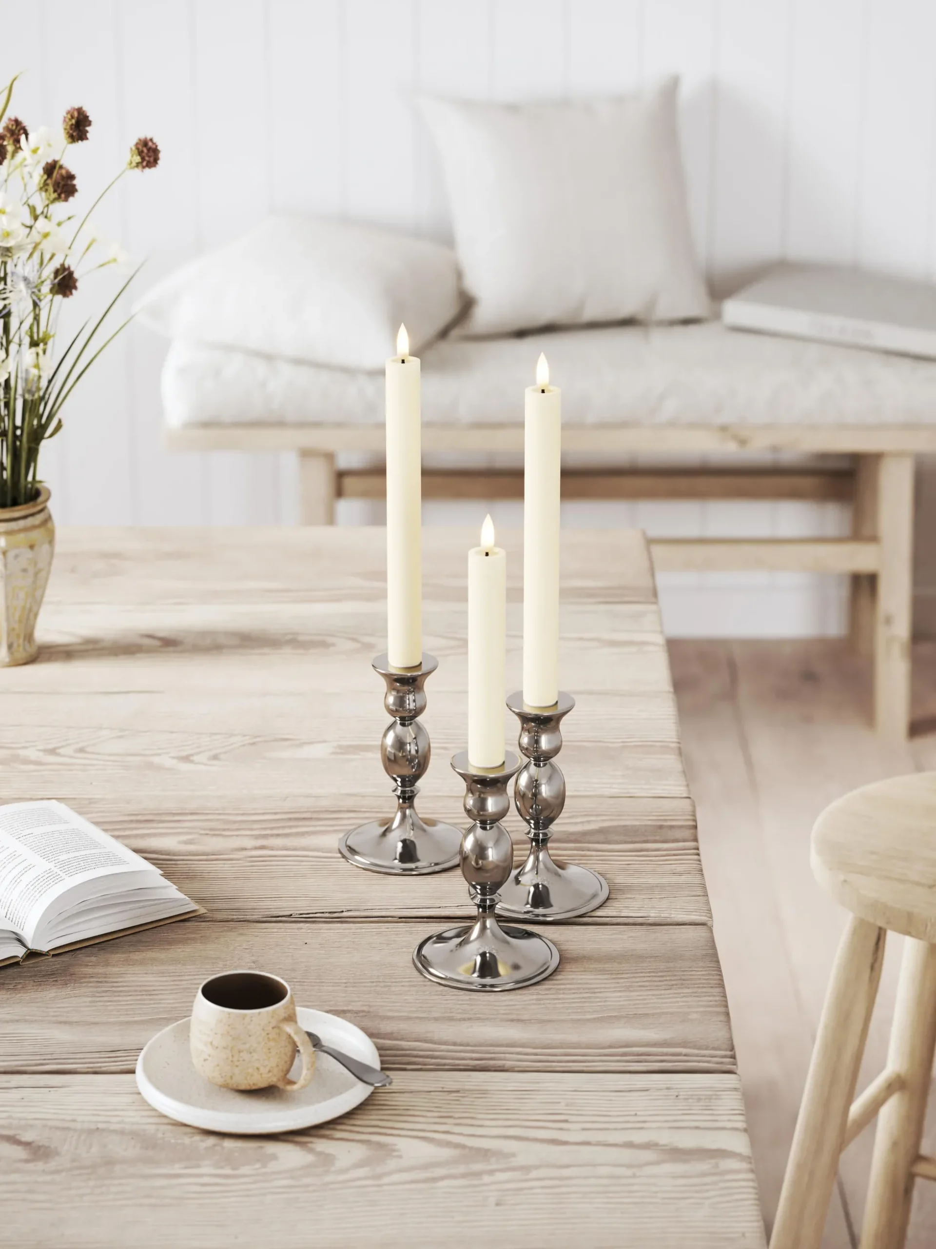 Set di 2 candele a bastoncino fatte a mano Real Flame, alt. 24 cm