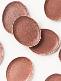 Set di 4 piatti da colazione fatti a mano dalla forma organica Macey