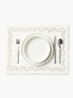 Set di 2 tovagliette in lino lavato ricamate a mano Ivy