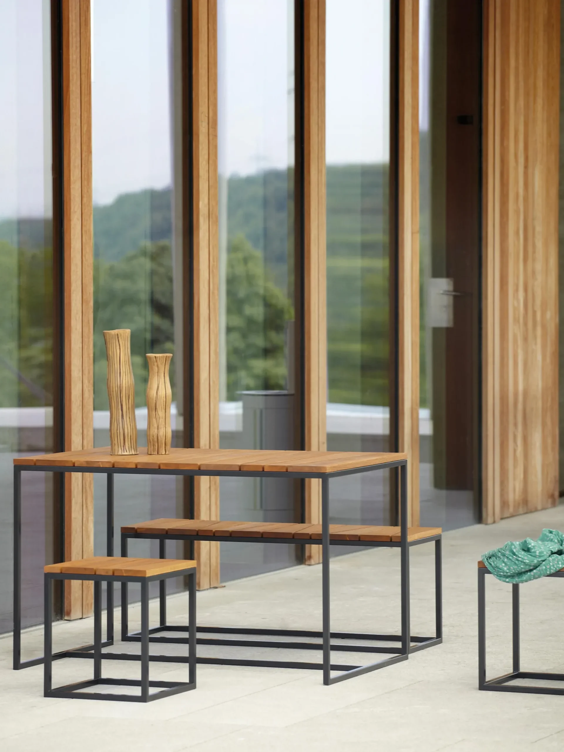 Set mobili da giardino in legno di robinia Alois 4 pz