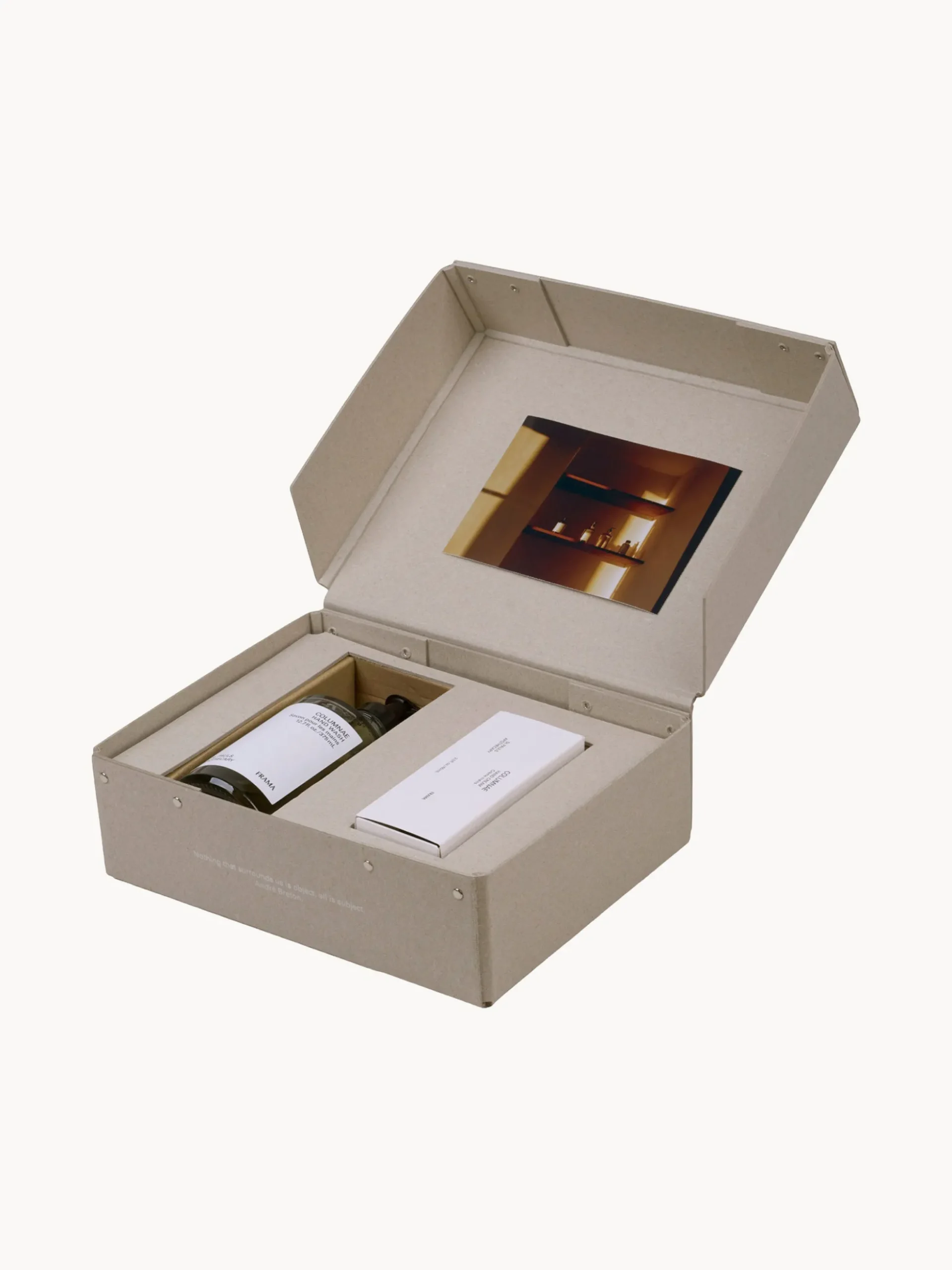 Set regalo per la cura delle mani Columnae (vetiver, pepe nero, arancia amara e tuya), 2 pz