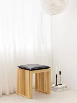 Sgabello in legno di bambù Rib