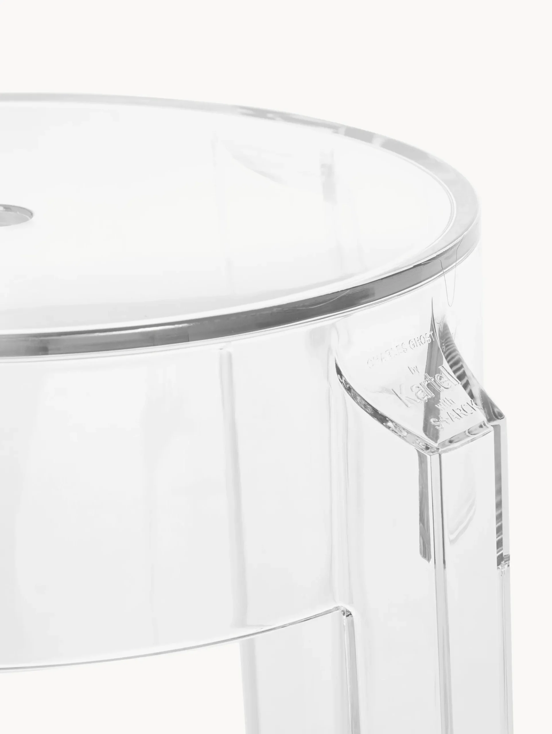 Sgabello di design Charles Ghost