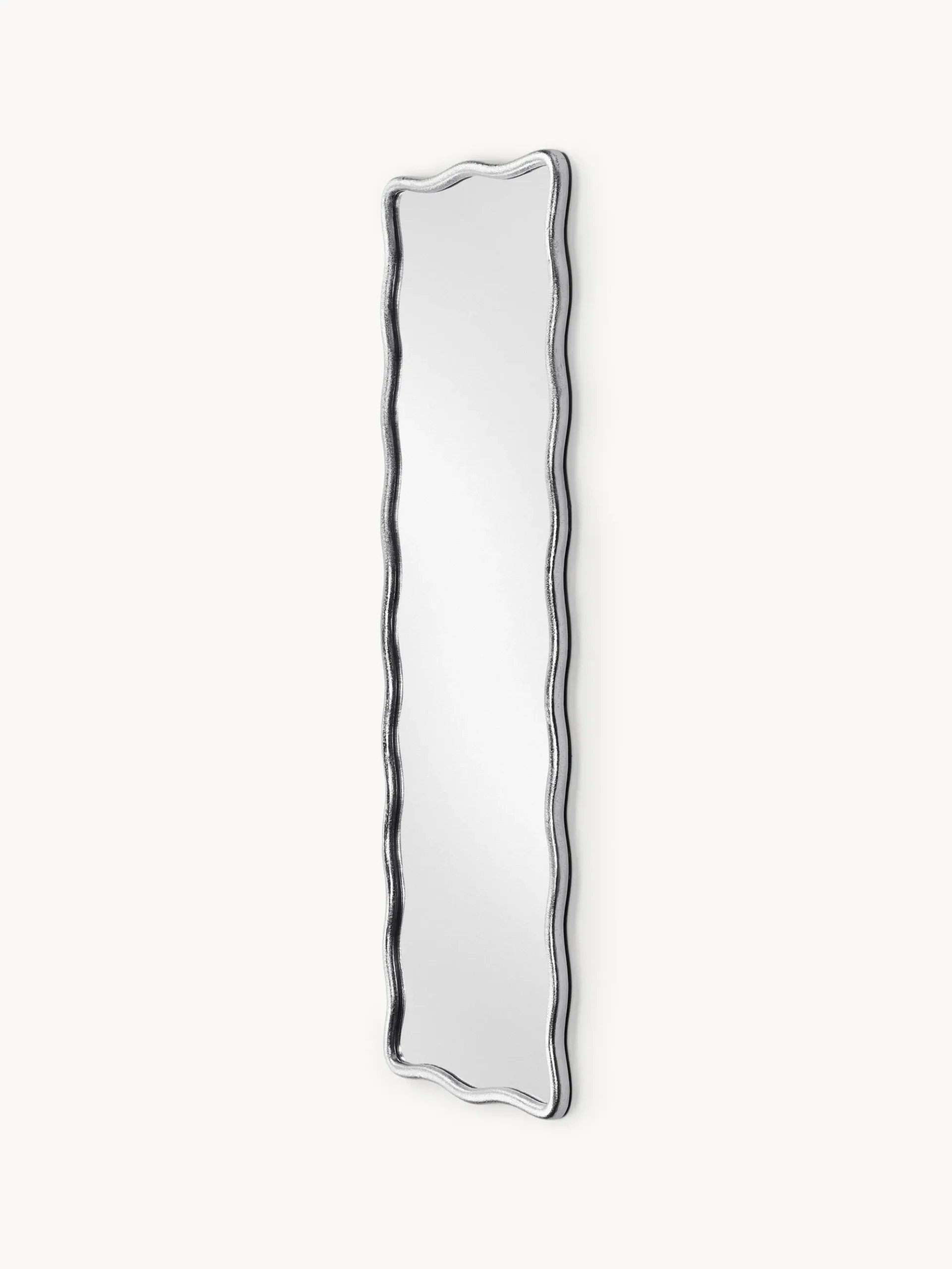 Specchio a figura intera con cornice ondulata in metallo Reggie