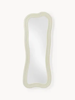 Specchio a figura intera con cornice ondulata Cosimo