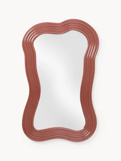 Specchio da parete con cornice ondulata Cosimo