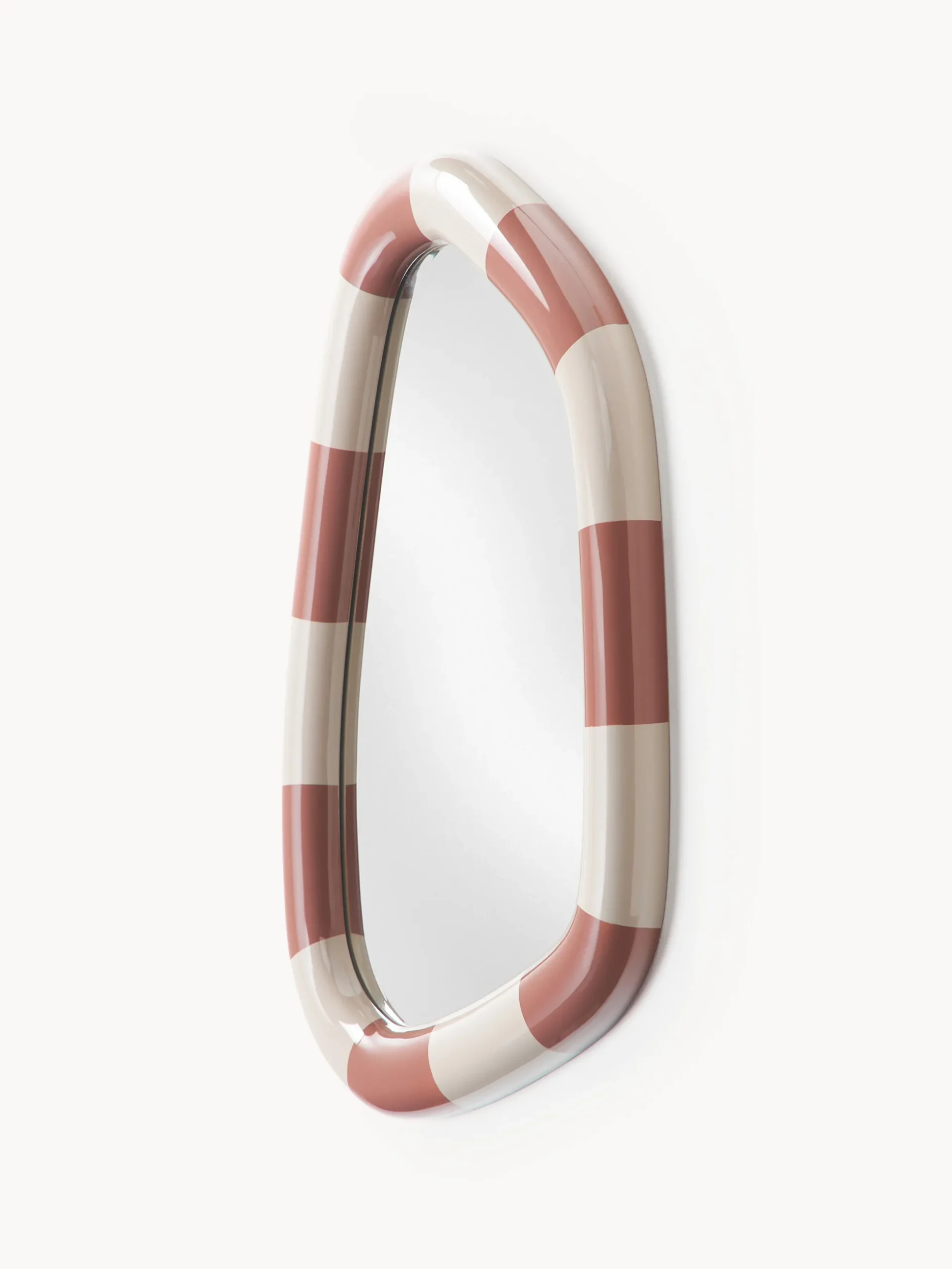 Specchio da parete organico Irina, alt. 65 cm