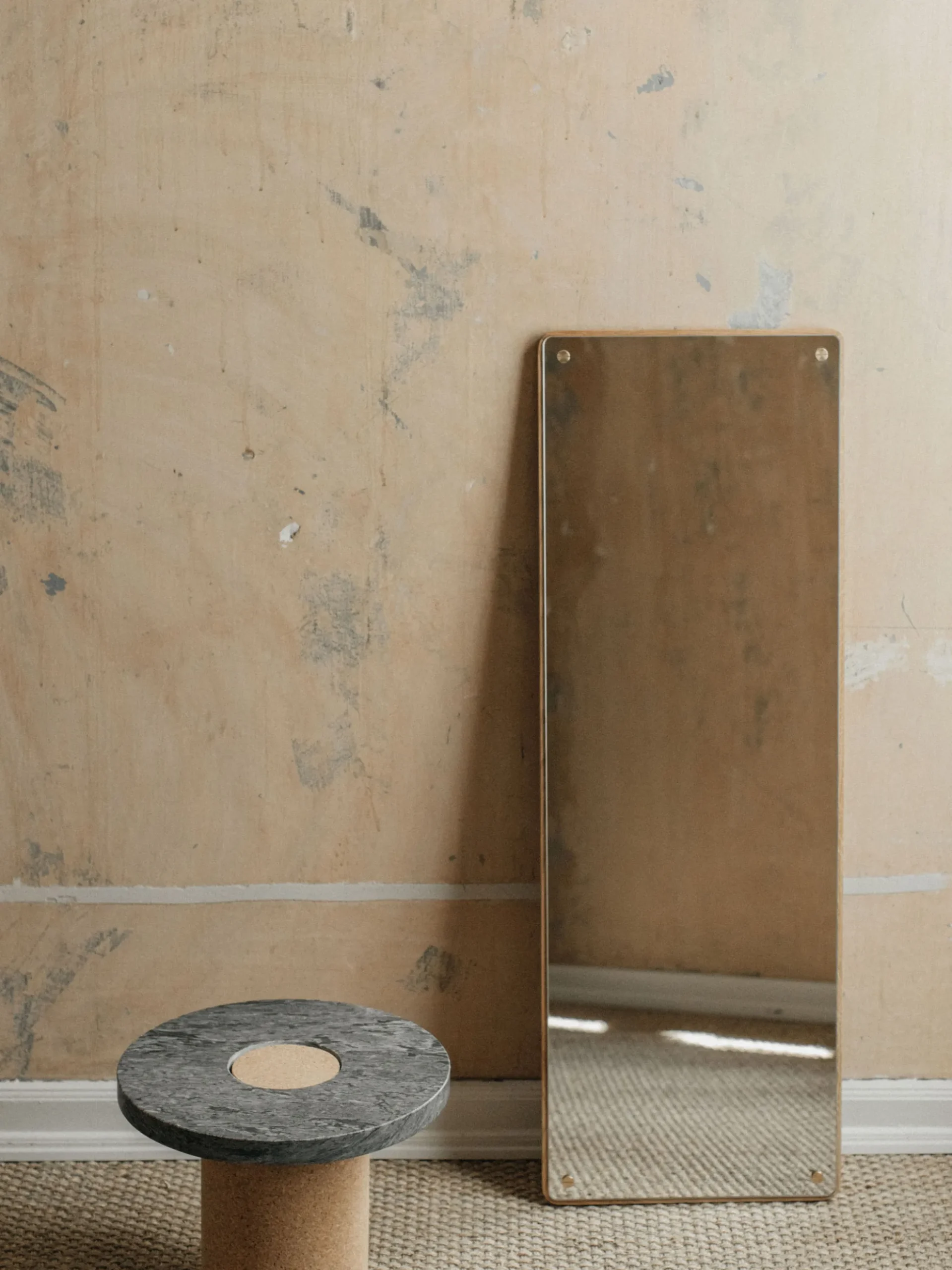 Specchio a figura intera in legno di quercia RM-1