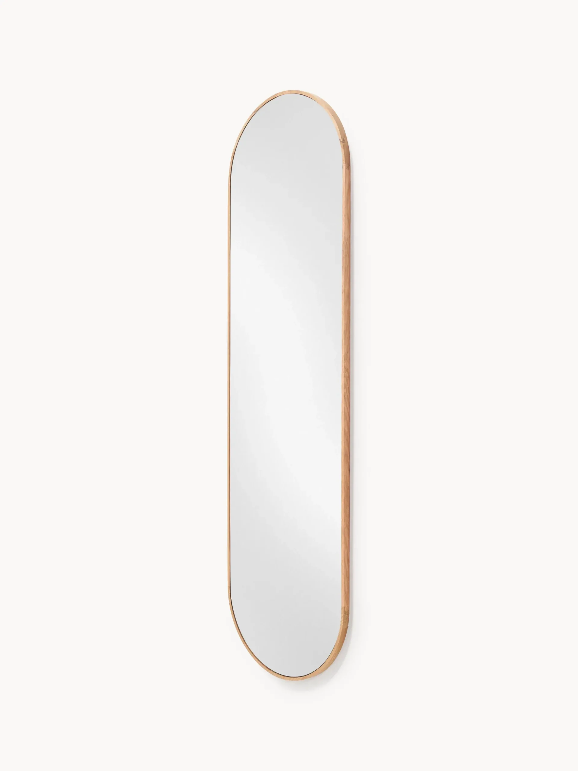Specchio a figura intera ovale con cornice in legno di quercia Avery