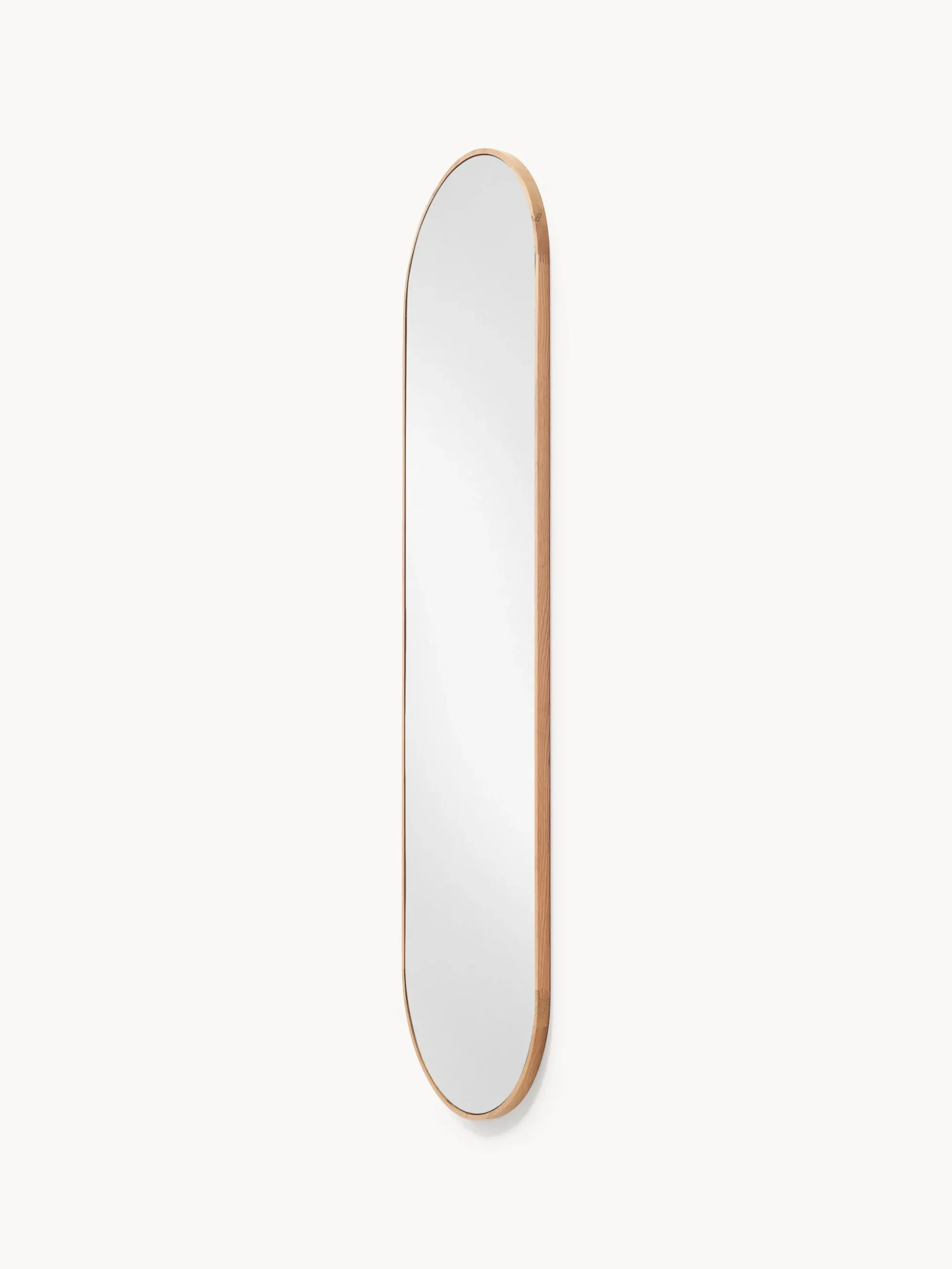 Specchio a figura intera ovale con cornice in legno di quercia Avery