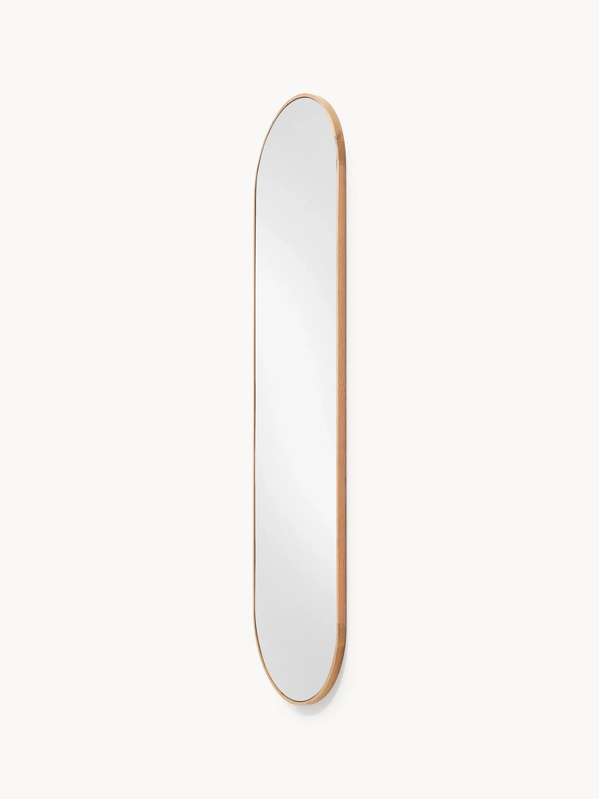 Specchio a figura intera ovale con cornice in legno di quercia Avery