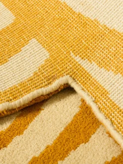 Tappeto in lana annodato a mano con effetto alto-basso Patch
