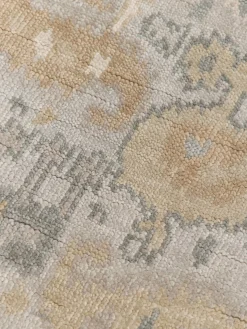 Tappeto in lana fatto a mano Amun
