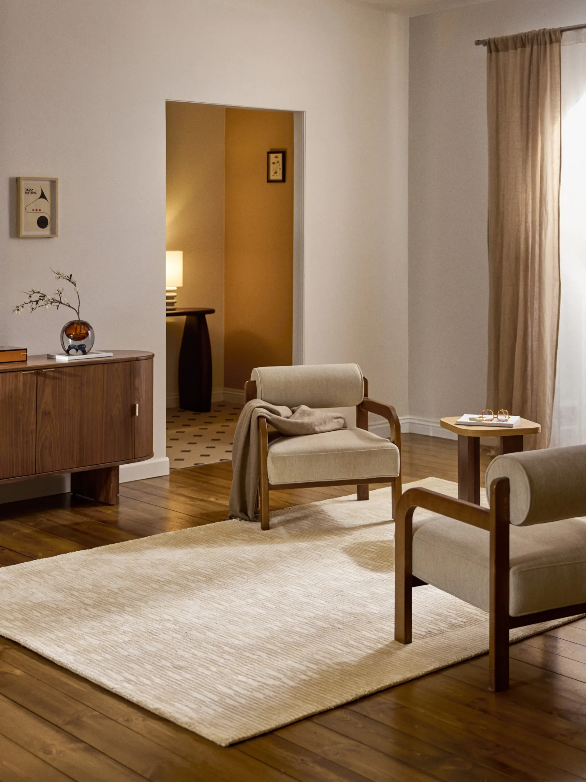 Tappeto in lyocell intrecciato a mano Oriana