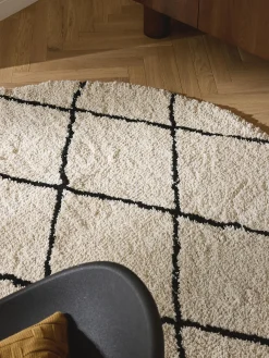 Tappeto rotondo a pelo lungo fatto a mano Naima