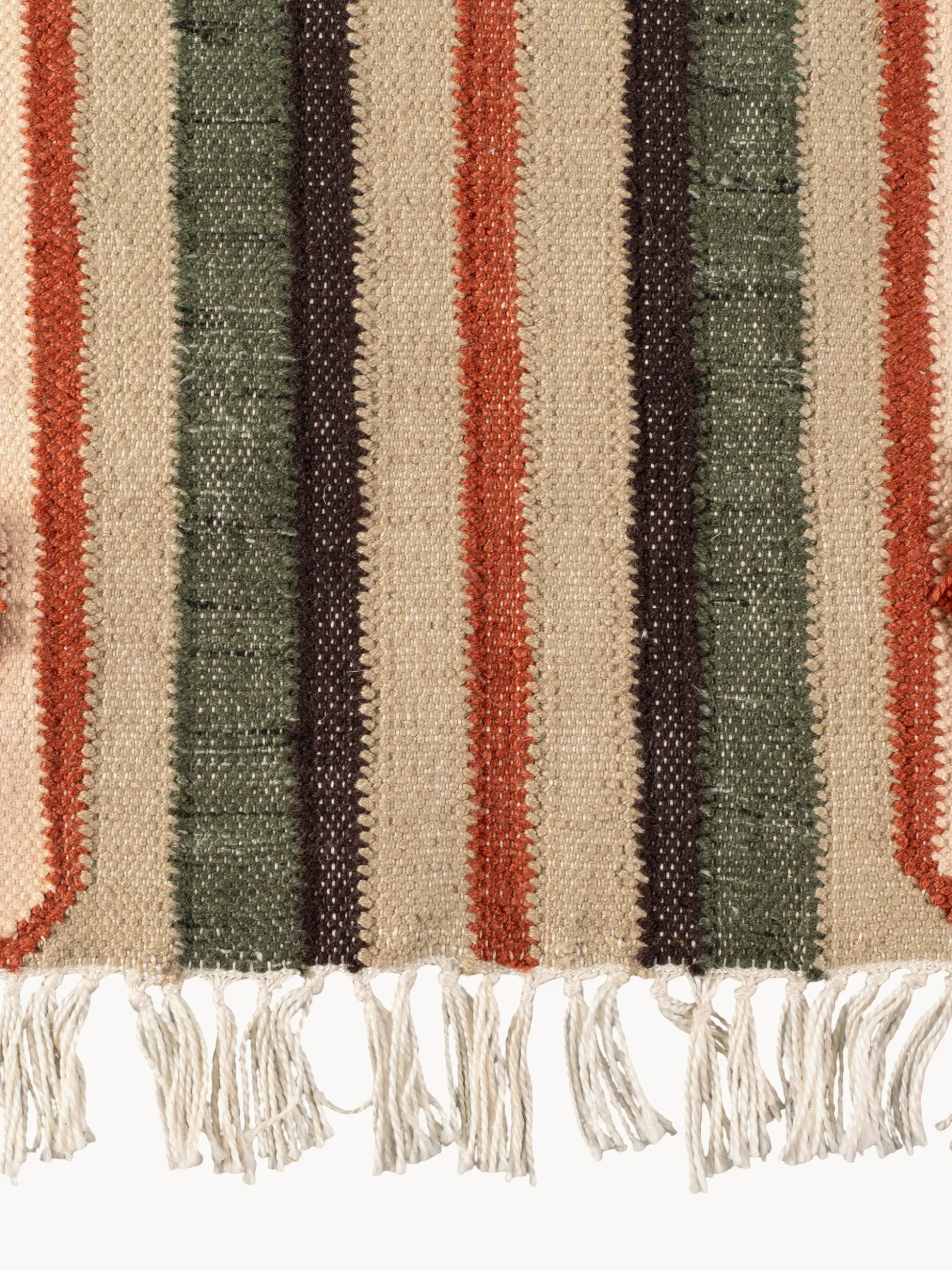 Tappeto alto tessuto a mano con nappe Haydon, varie misure