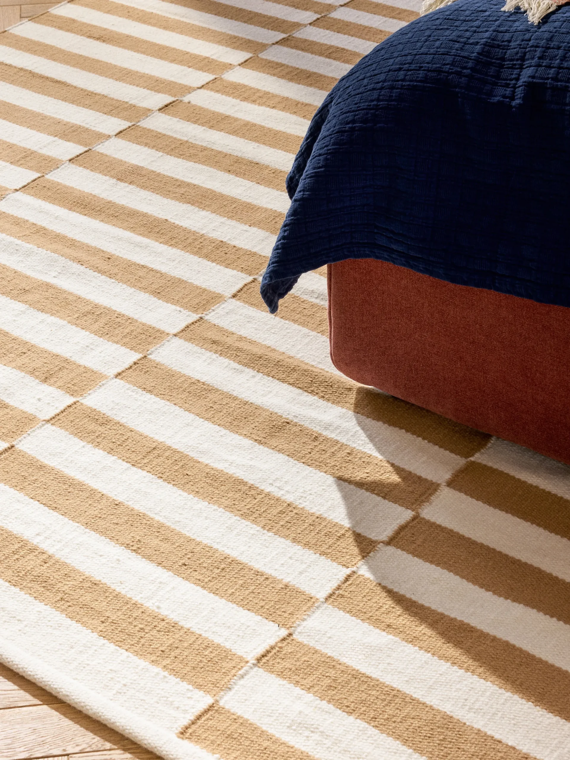 Tappeto kilim a righe tessuto a mano Donna