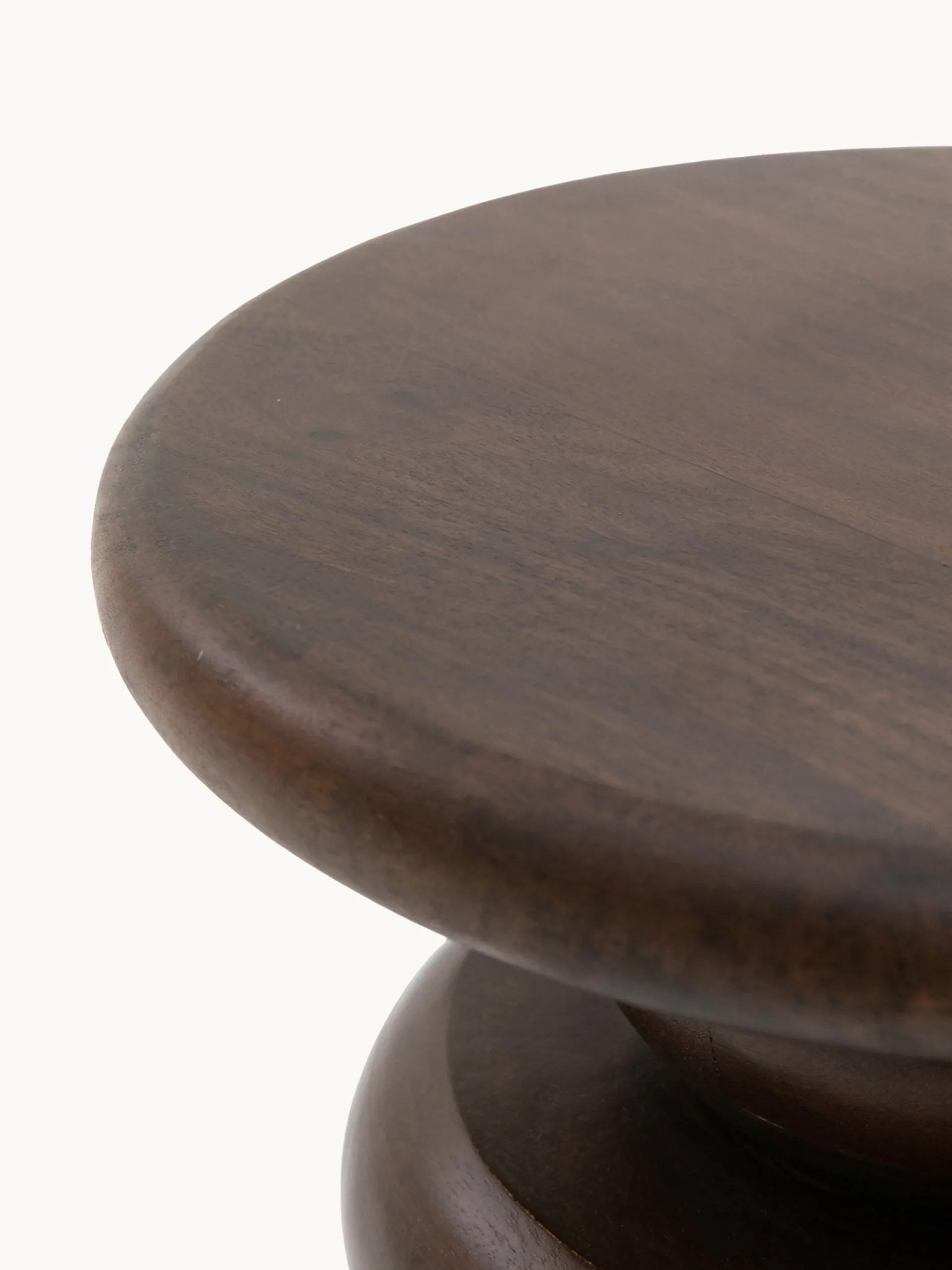 Tavolino rotondo in legno di mango Sculpt