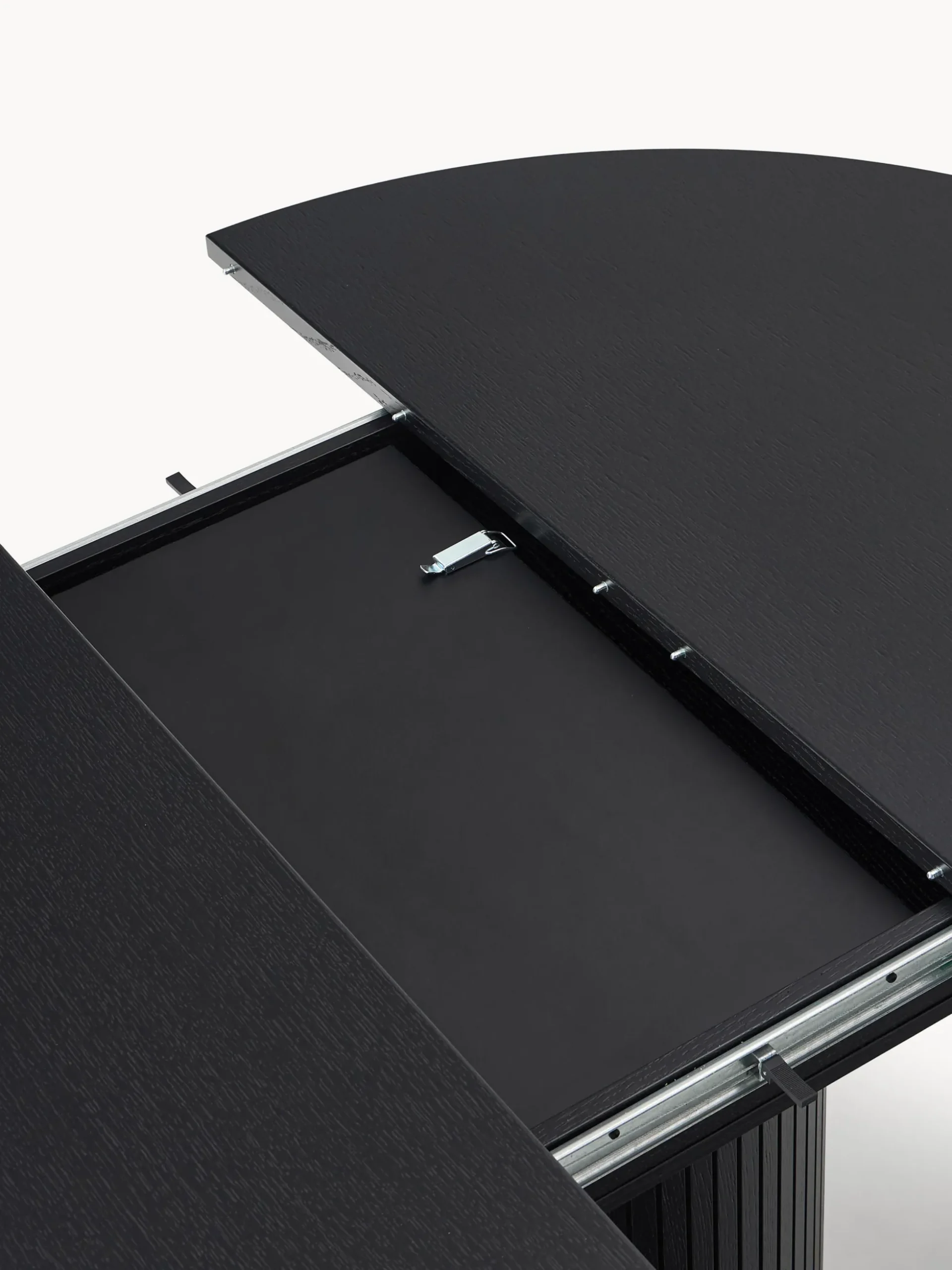 Tavolo allungabile con struttura scanalata Filo, 120 - 160 x 75 cm