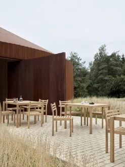 Tavolo da giardino in legno di teak AH901, 100 x 99 cm