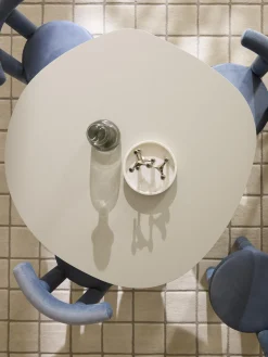 Tavolo rotondo con design organico Sahra, varie misure