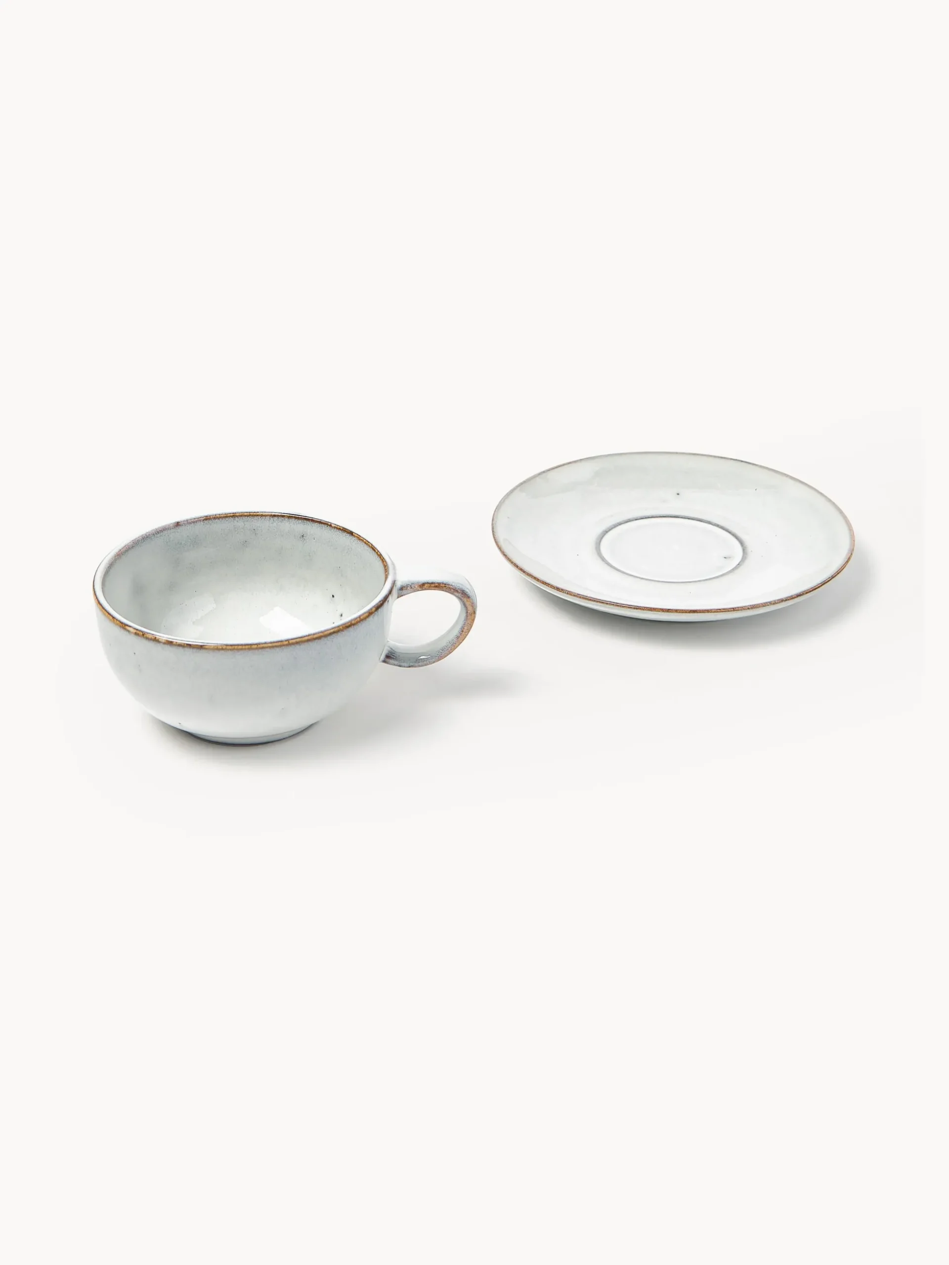 Tazza fatta a mano con piattino Nordic Sand