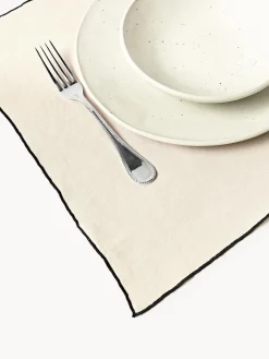 Tovagliette in lino con ricamo Cosmo 4 pz
