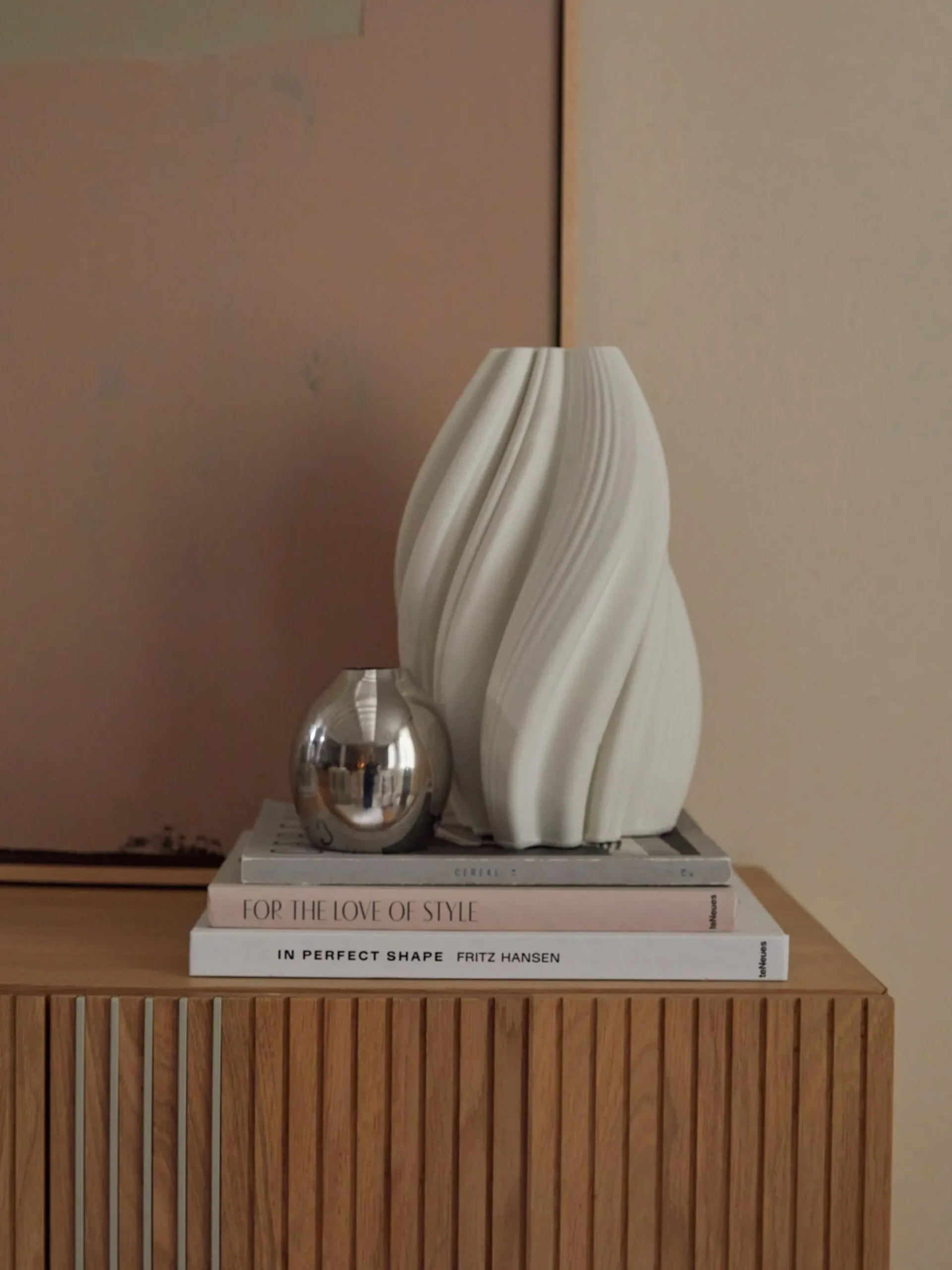 Vaso in porcellana con stampa 3D Melody, alt. 29 cm