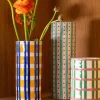 Vaso in porcellana fatto a mano Clash, alt. 13 cm