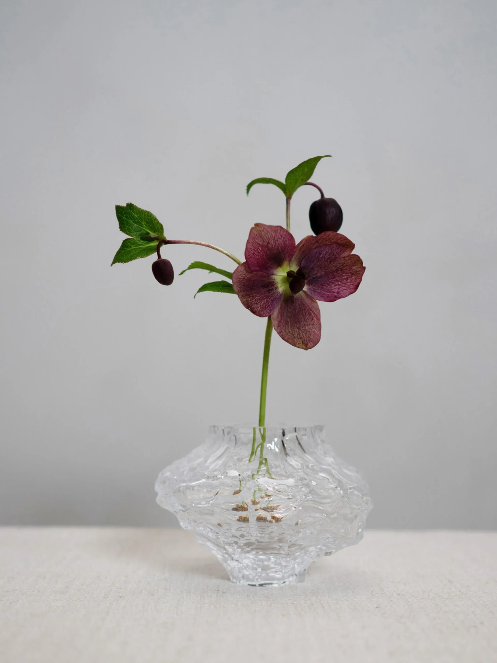 Vaso in vetro soffiato Canyon, alt. 8 cm