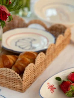 Vassoio decorativo in rattan fatto a mano Classic