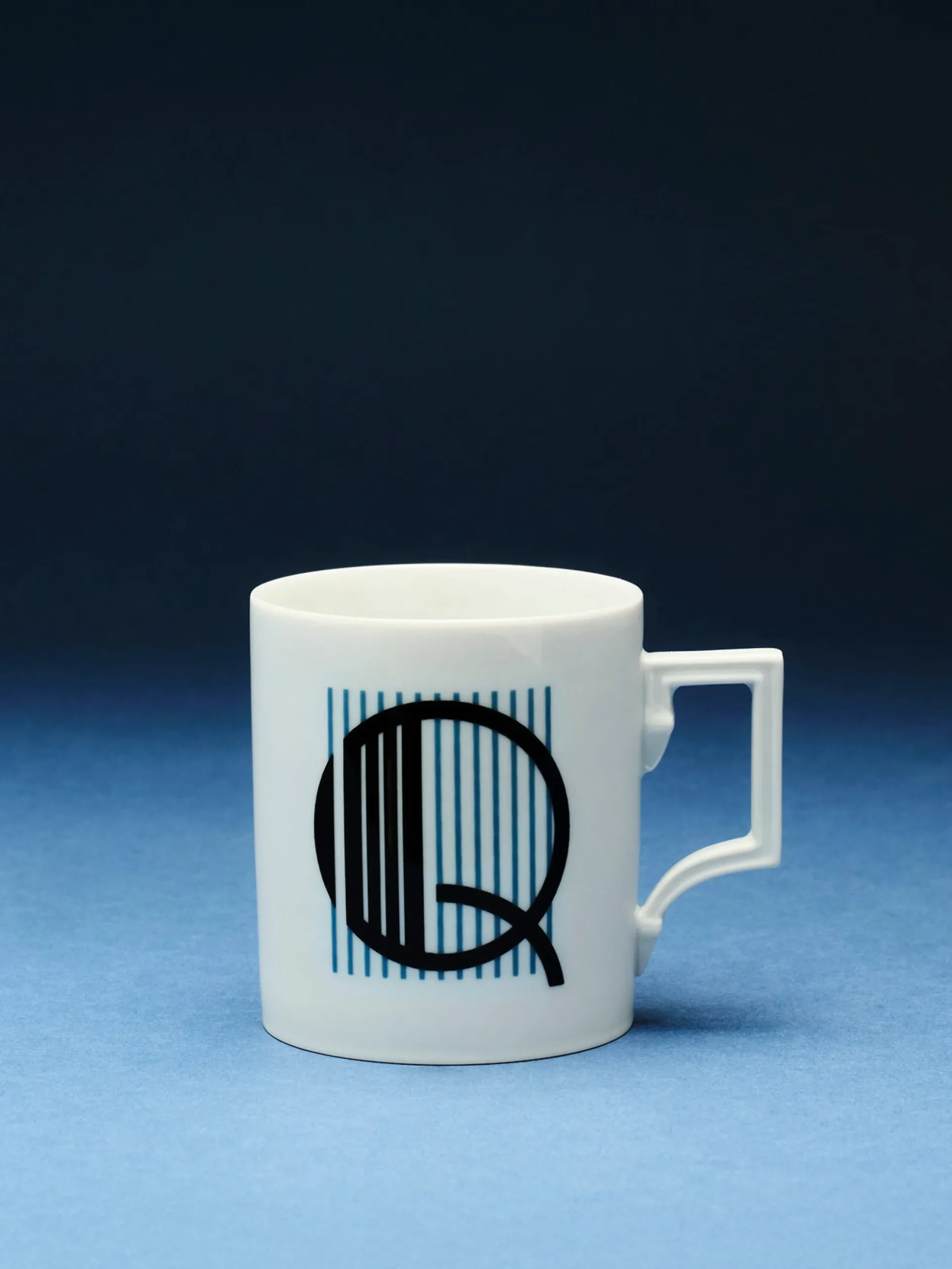 Westwing x MEISSEN, Tazza fatta a mano con motivo decorativo Initials