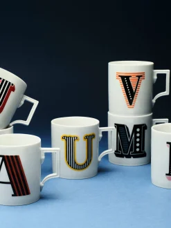 Westwing x MEISSEN, Tazza fatta a mano con motivo decorativo Initials