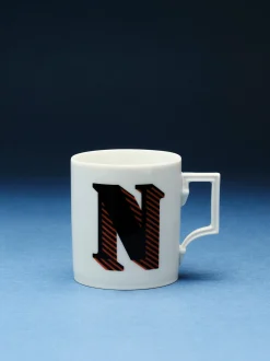 Westwing x MEISSEN, Tazza fatta a mano con motivo decorativo Initials