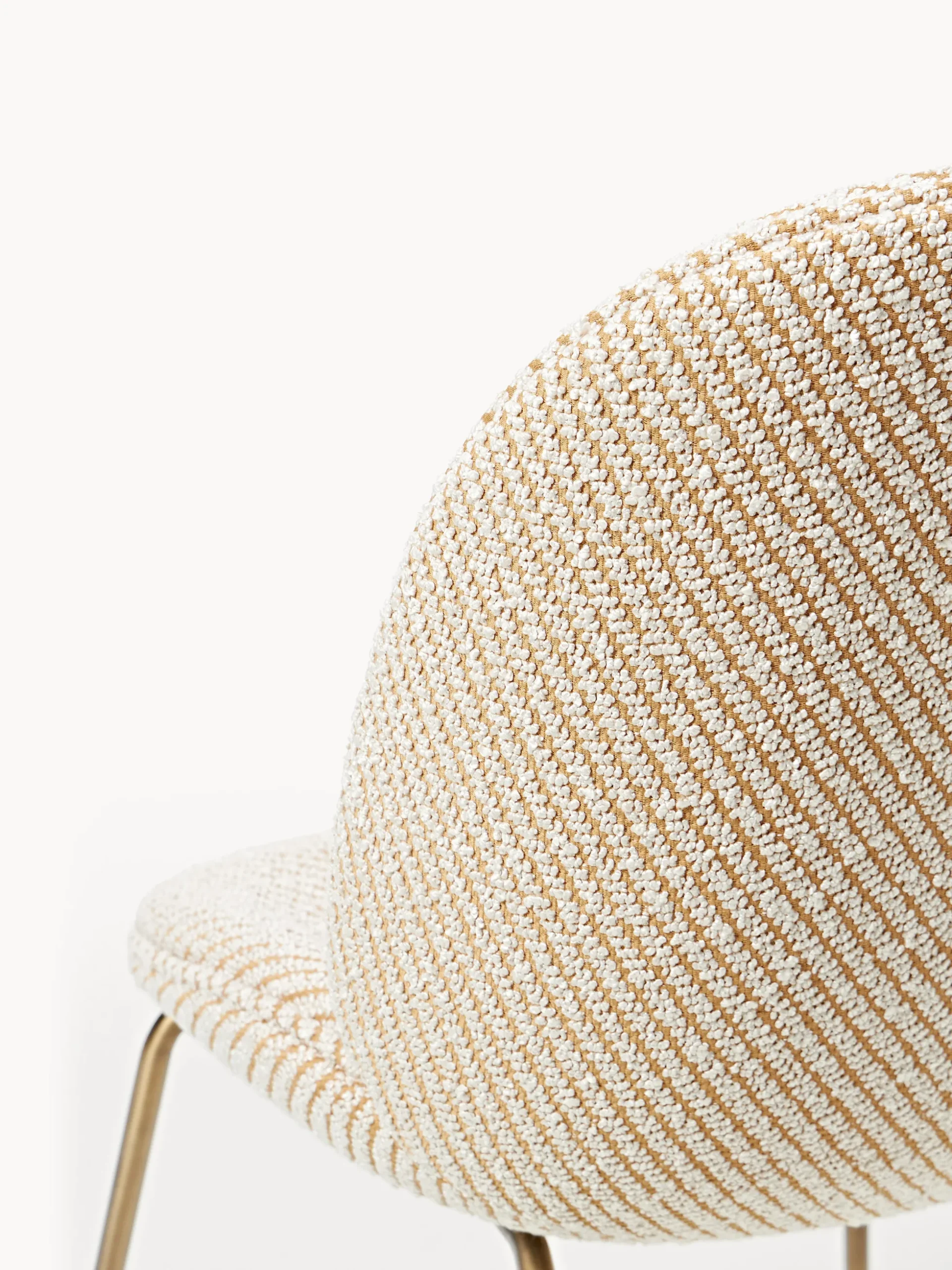WESTWING x GUBI, Sedia imbottita Beetle by Delia Lachance