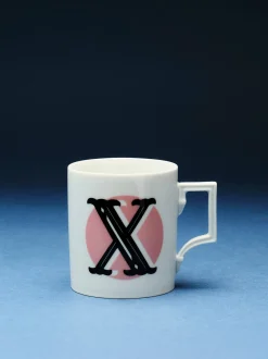 Westwing x MEISSEN, Tazza fatta a mano con motivo decorativo Initials