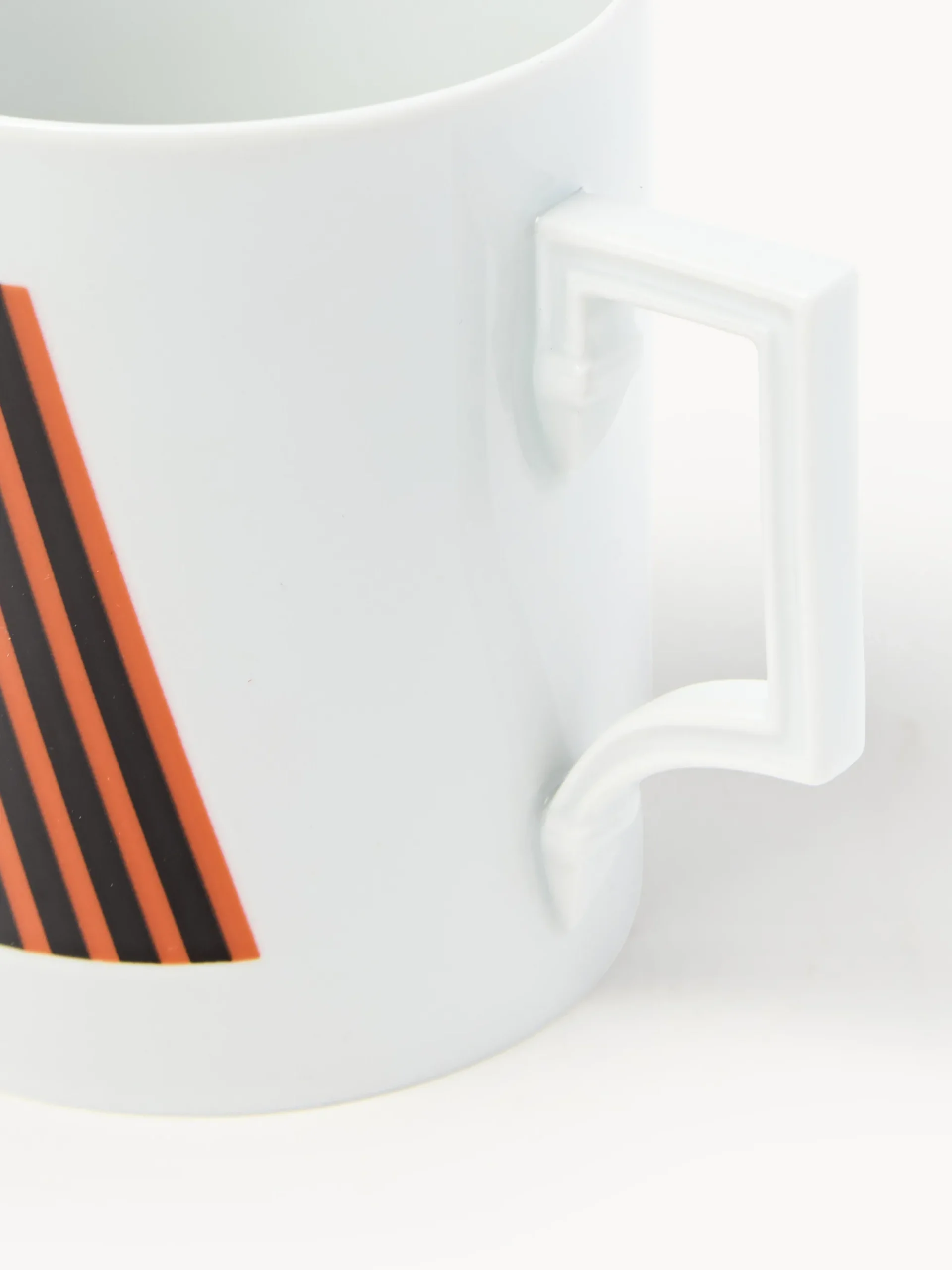 Westwing x MEISSEN, Tazza fatta a mano con motivo decorativo Initials